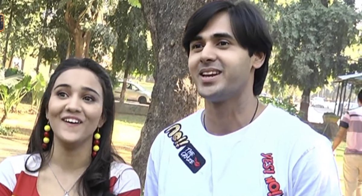 “Dedh saal ho gaye bhai pyaar mohobbat sab ho gaya”“Ab nahi ab toh kahan jaana hai trip pe akele wo plan karna padega”Randeep, dedh saal? Sure? #YehUnDinonKiBaatHai |  #AshDeep