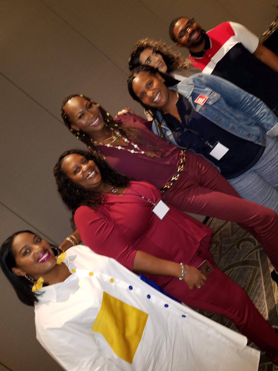 PastorShak's tweet photo. At the #TrueColorsImpact Summit with some of my colleagues from @CovenantHouse Texas, Detroit and Chicago, and the lovely @tyraaross aka Mother Elektra Wintour #HouseOfWintour #Pose #HouseMotherOfTheYear https://t.co/BTxQl1IWH4
