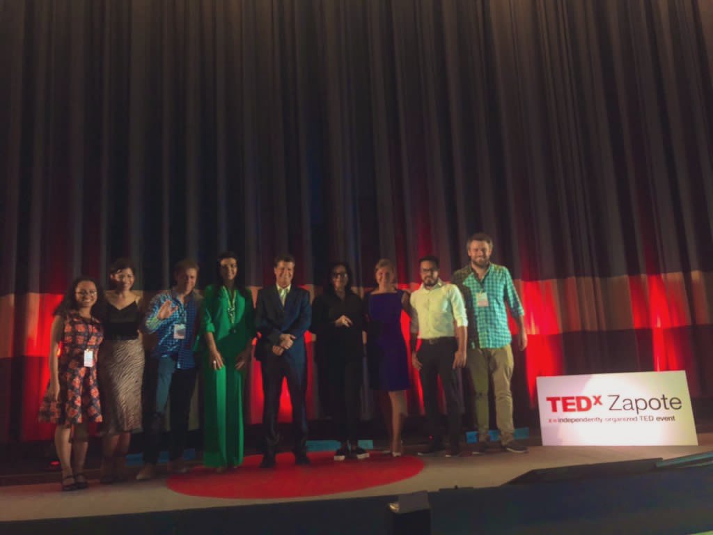 Uccaep's tweet photo. Agradecemos a todas y todos los expositores de este primer #TEDxZapote. Gracias por inspirar con sus historias y experiencia a más de 450 jóvenes #AprendizajePermanente https://t.co/zxZbvohMCI