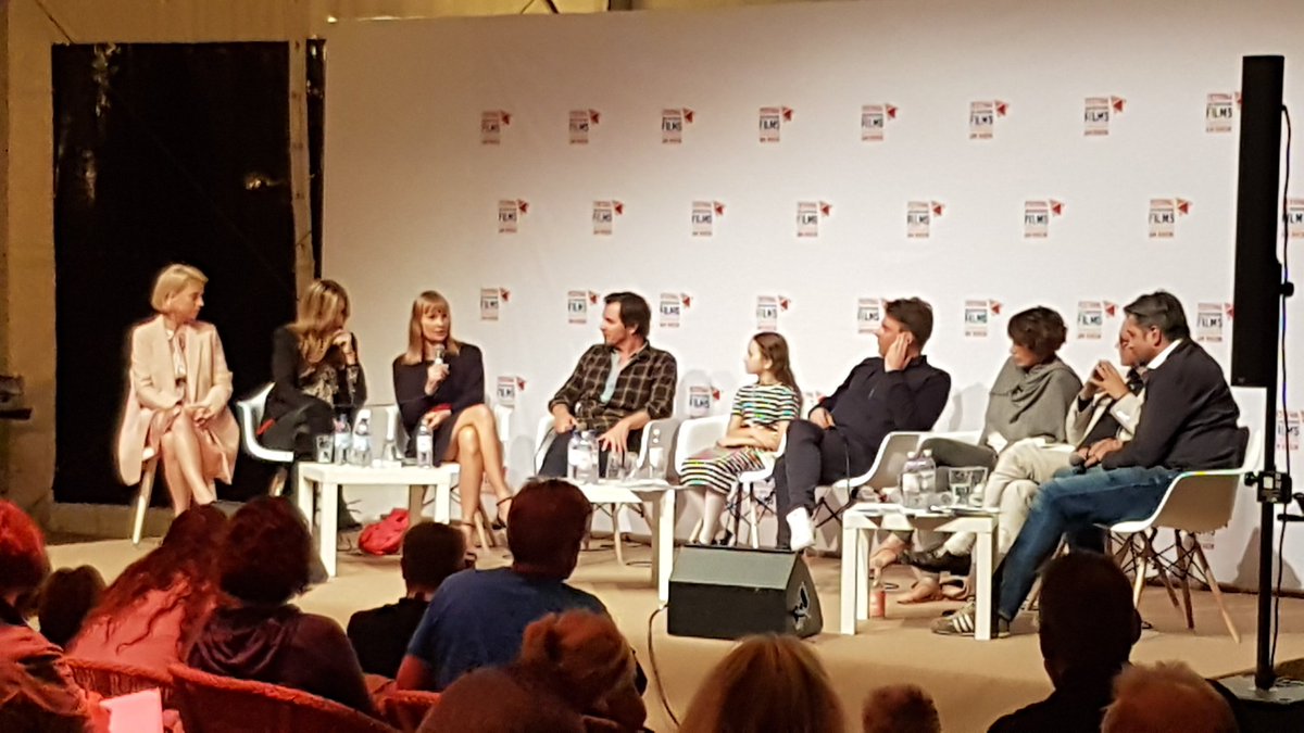 Es wird auf dem #FestivalDesDeutschenFilms darauf hingewiesen, dass #Eltern_Kind_Entfremdung (Parental Alienation) seit Mai 2019 von der WHO anerkannt ist und seit verbreitet ist in Deutschland:
"Jeder kennt irgendwen, der betroffen ist".
Jetzt die #Resolution_2079 umsetzen. https://t.co/Me8bGFhmZF