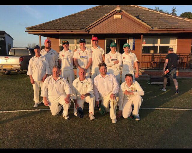 BurtonRoyal's tweet photo. #ThrowbackThursday @chazwatts46 @FredLangton @jamieness #2018 #NaughtyFred #FredKnows 😉 https://t.co/lvGLDudIVy