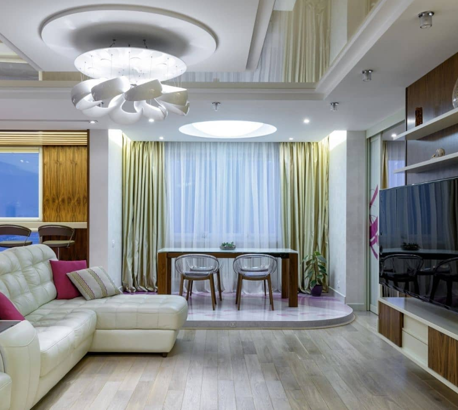 интерьер гостиной с открытой планировкой. евроремонт квартиры. кухня-гостиная 20 кв. светлый интерьер гостиной. планировка современной гостиной в доме.