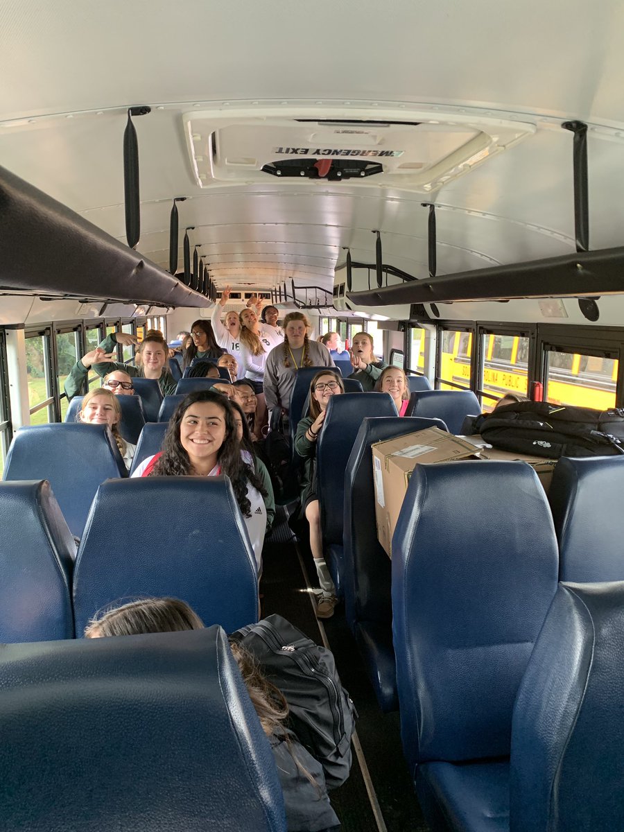 berea_high's tweet photo. Good Luck to our volleyball teams as they travel to BHP this afternoon! #bumpsetspikewin #BeatBHP @BereaAthletics @bereavolleyball @FreshBhs https://t.co/xDZKti0U7y