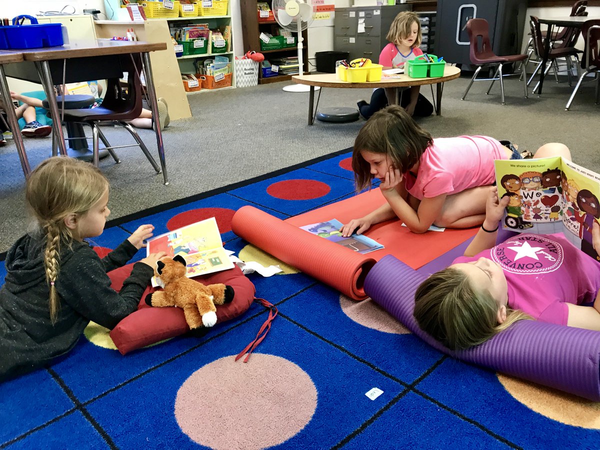 FettKyle's tweet photo. Building reading stamina! #CadetsRead #AldenPride #IFACadetPride https://t.co/2s3hHRcW0C