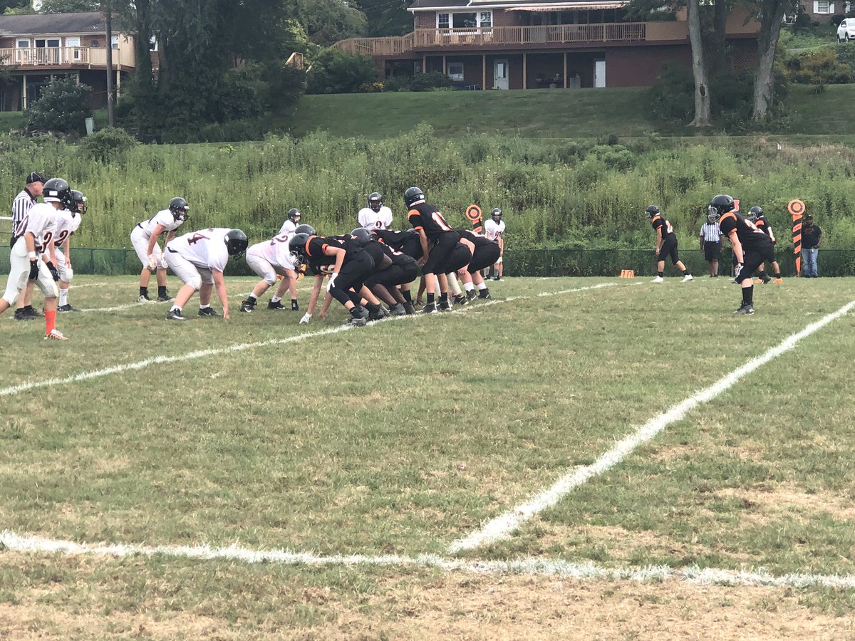 YorkSuburbanMS's tweet photo. First home game of the season! #ysmsgotpride https://t.co/g1UH51RFQE