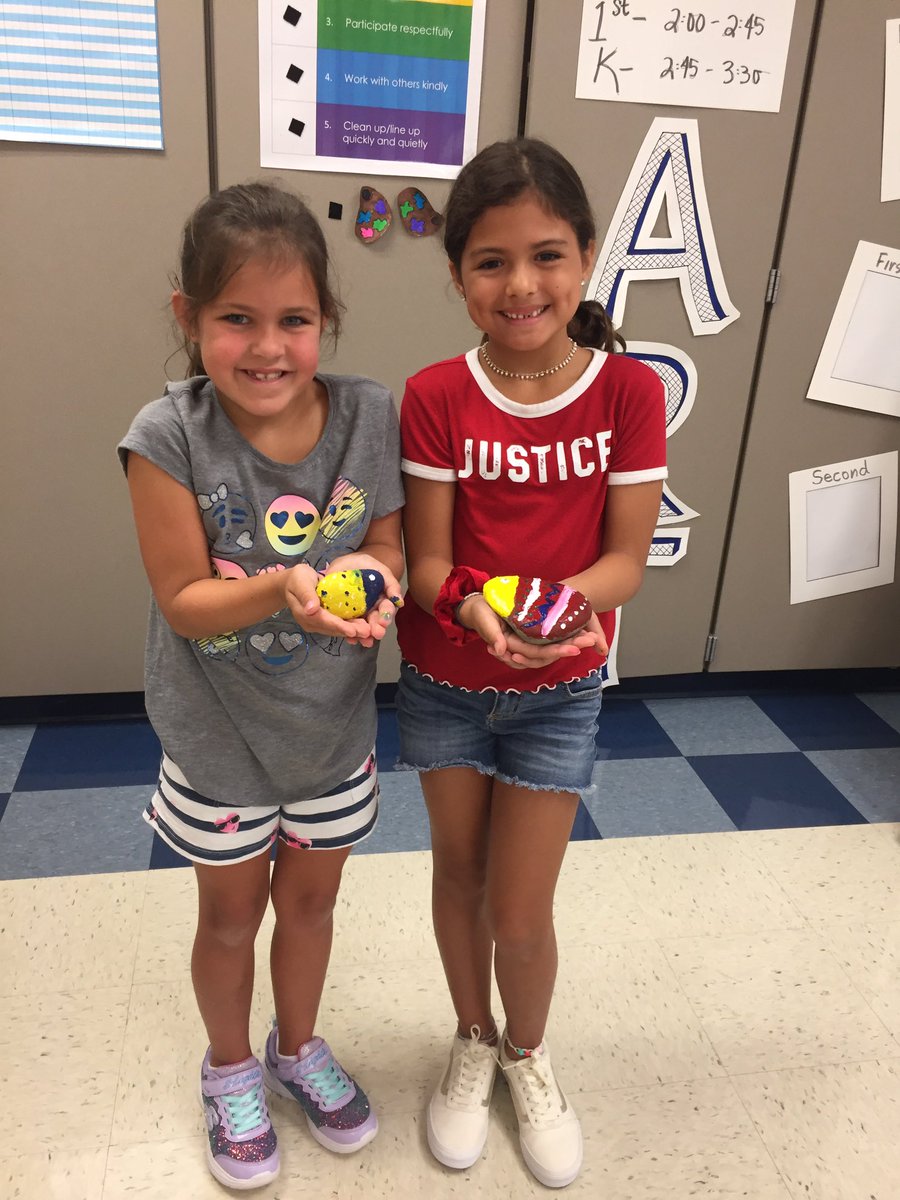 AimeeRop's tweet photo. We started our rock painting today in art class!! Can’t wait to see how our beautiful river rock garden will turn out!! Keep bringing in those rocks cubs!! @HaymarketCubs #hmesart #haymarkettogether https://t.co/Cwg4Rp3FzW