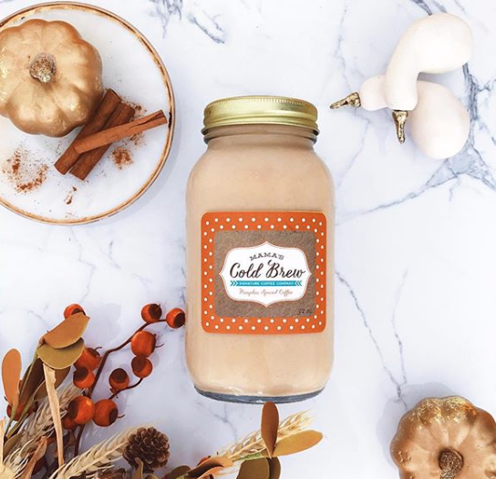 MamasColdBrew's tweet photo. All eyes on the new season.. New creamers are here! Spice up your tastebuds and fall in love with our new creamer line up! 🍂🎃☕ Click the link to read our newsletter and read about where you can find Mama's Cold Brew all month long. - https://t.co/VG17JxTlka https://t.co/Gk3ohQ1Tzj