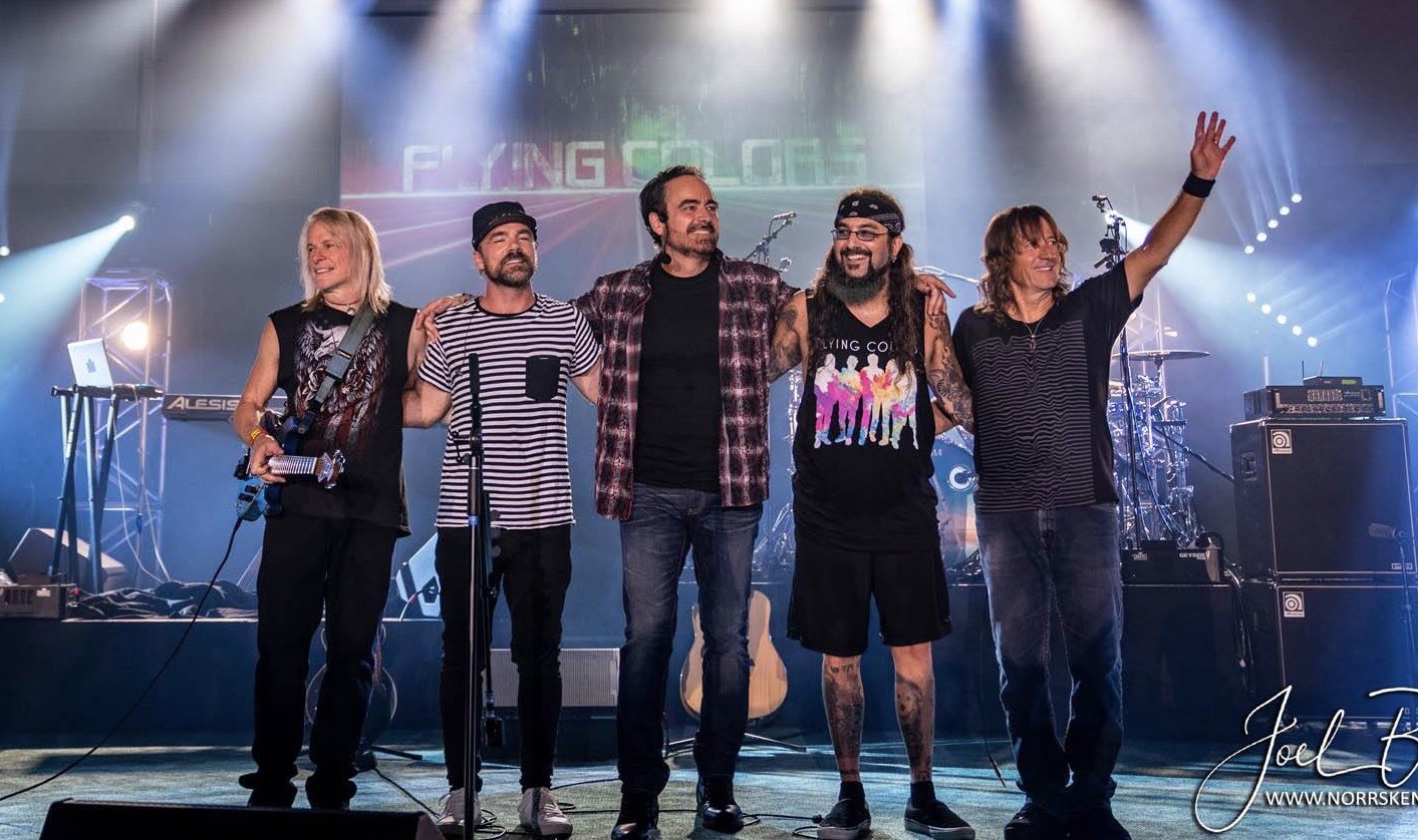 Группа flying colors. Stash fiordispino. Эмиль рейнке two. Morale группа. Группа flying colors.