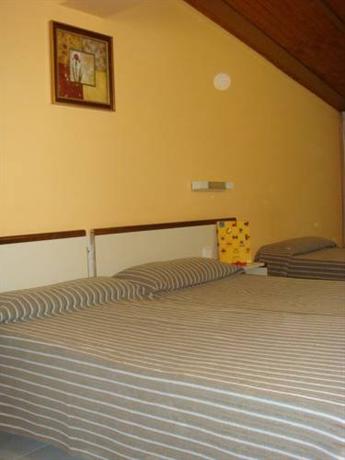 LuckyADHotels's tweet photo. Best #Hotel Deals in #AndorralaVella #SomriuHotelCassany starting at EUR25.63 https://t.co/OpRhc3VVd8 https://t.co/ZG5DL0TTwM