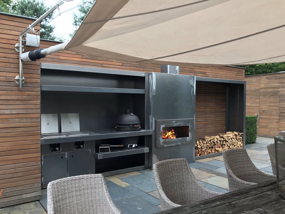oneQ_cooking's tweet photo. Look at this amazing outdoor kitchen made by @Zenoproducts with 2 oneQ Flame built-in gas barbecues!

#oneQ #oneQinside #builtinbarbecue #outdoorcooking #oneQsmartoutdoorcooking #zenoproducts https://t.co/MrNbr12yIY