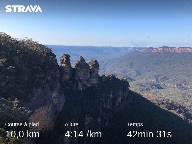 hubert_quach's tweet photo. Three Sisters - Blue mountains, Australia
#Australia #Sydney #Holidays #Hiking https://t.co/dxMluXeAd5 https://t.co/LboK1TmybH
