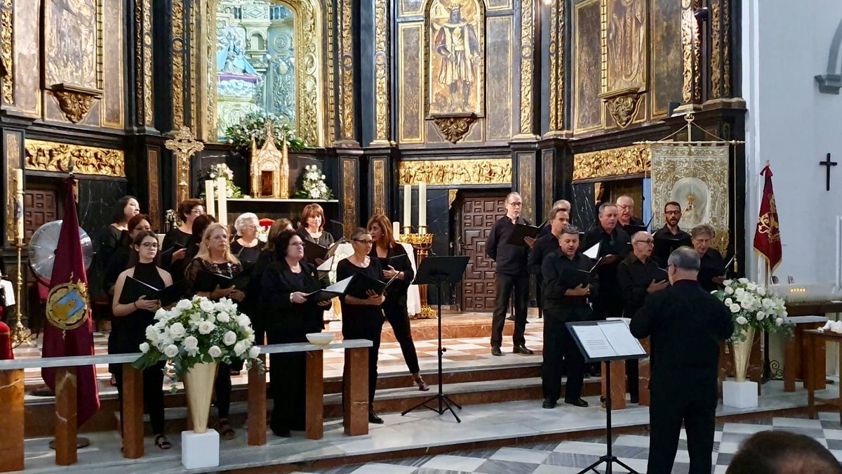 Con el ‘Bando Anunciador’ se inician las fiestas en honor a la Virgen de las Huertas, patrona de #Lorca. Por delante unos días en los que se unen devoción y alegría, pasión y tradición. A disfrutarlos!!!