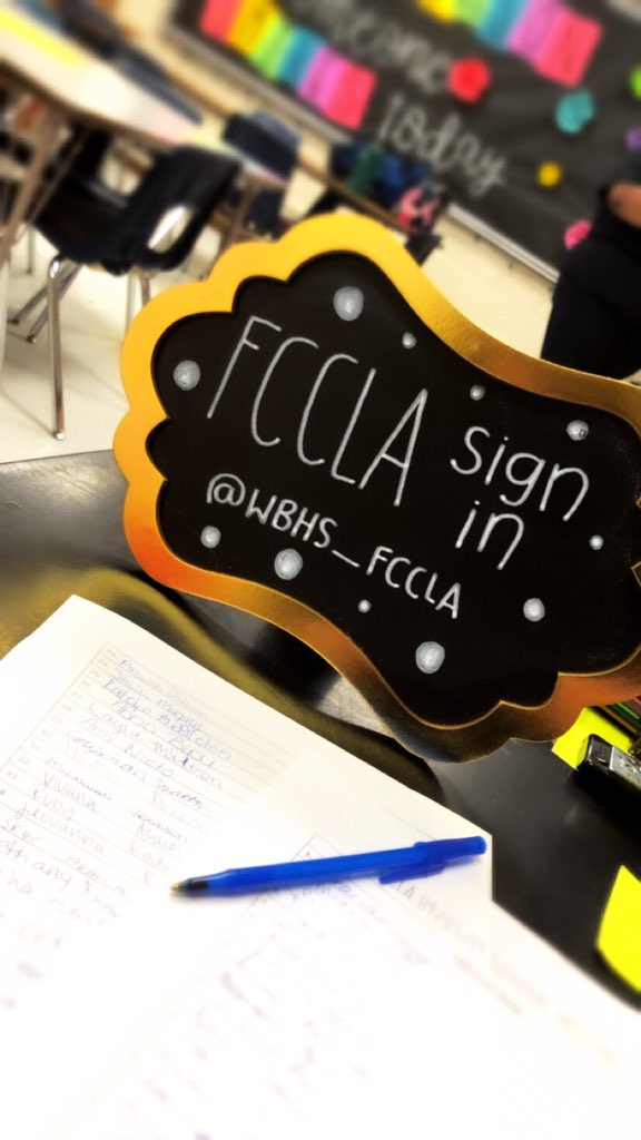 WBHS_FCCLA's tweet photo. Sweet treats for a solid meet & greet! #SoMuchToLoveAboutFCCLA #AnotherYear #FCCLAszn #BruinProud #ChapterLife ♥️🐻💙 https://t.co/WuGoP062Sp