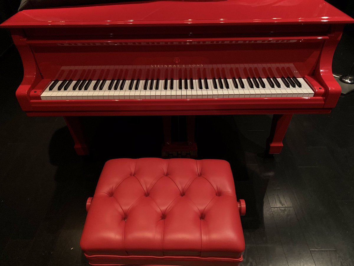 Alicia Keys tweet media