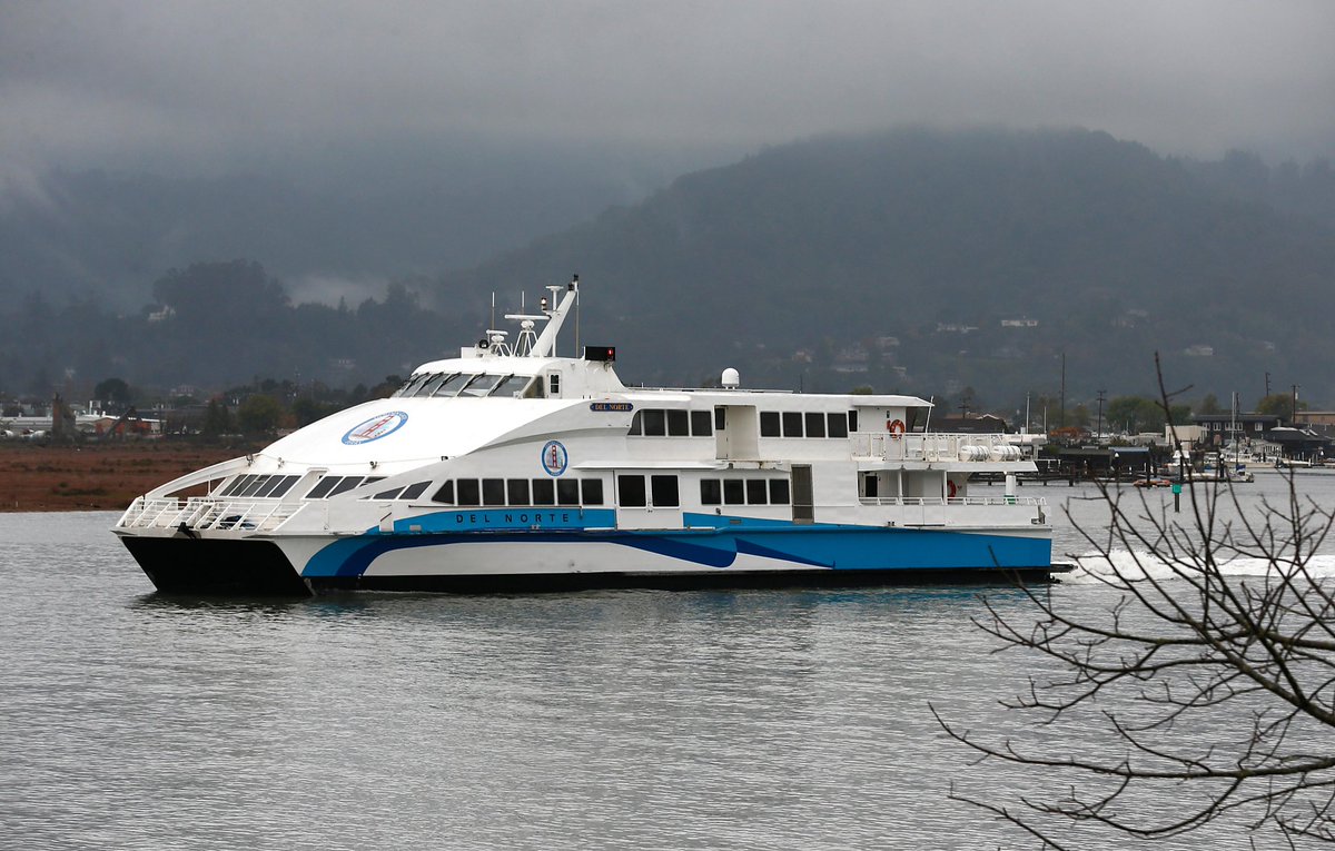 SFGate's tweet image. Take the scenic route: now you can get to SFO via ferry dlvr.it/RCYJc9