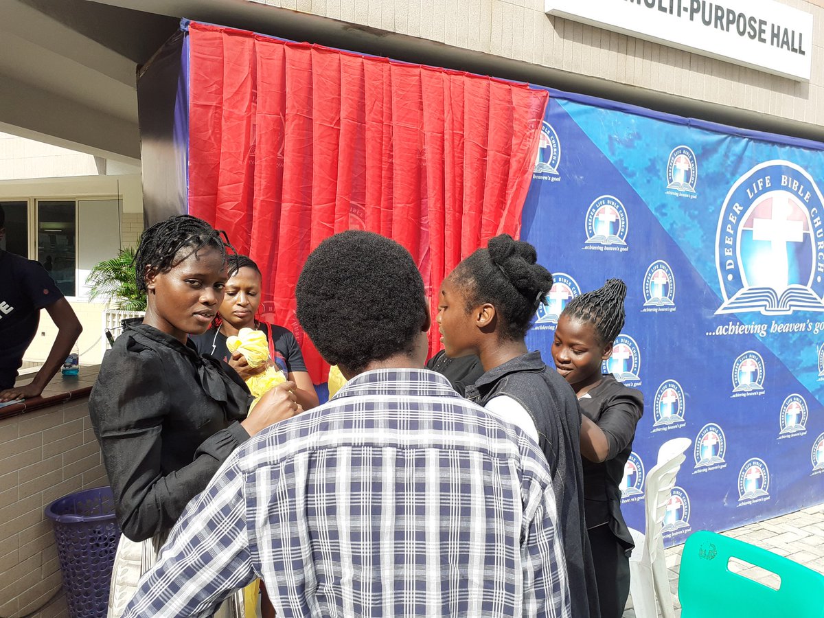 AkanjiPeace's tweet photo. I am part of YPF ( Young Professionals Forum Network), involved in skill acquisition to the youths in Nigeria. This year I was at the YPF, 4.0 in Gbagada. Highlights from the event mgt,sign language and so on...#YPF #YPFSAP4 https://t.co/uSKkaAhozA