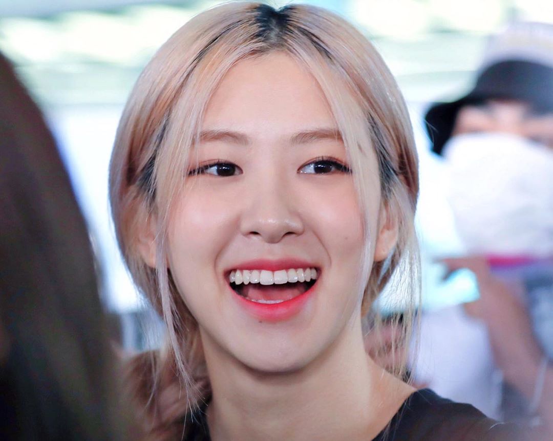 _exoisthebest's tweet photo. เจ้าแชงลุคนี้คือดีงาม
#rosé #BLACKPINK https://t.co/73tgh4Uwua