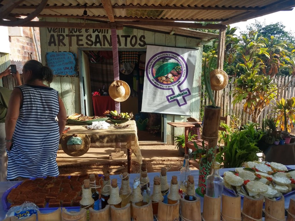 globalrural's tweet photo. Followed by afternoon tea provided by the impressive Women and Agroecology group. @AU_DGES @WISERDNews #GCRF https://t.co/6732mfAdXR