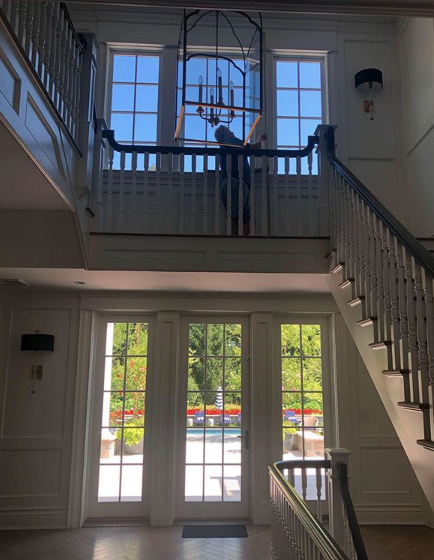 CiprianoDesigns's tweet photo. Before and After... Amazing client getting some gorgeous @TheScalamandre and @Samuel_and_Sons  drapery installed.   

#NYC #Interior #InteriorDesign #LongIsland #GailCiprianoDesignStudios https://t.co/Ki5Ga3D07k