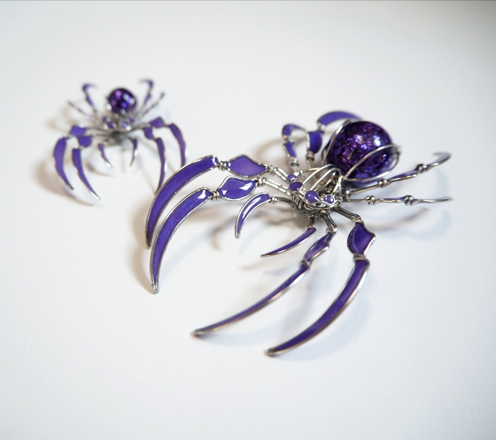 蟲彩 針金細工『幻影蜘蛛・極光』 ピアス