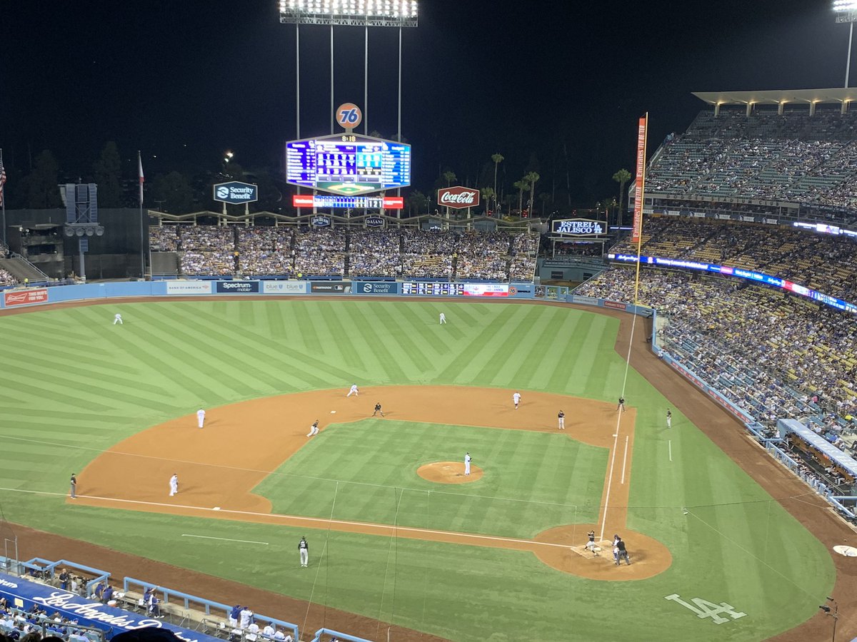 thakeraj's tweet photo. @Dodgers , witnessed your game for the first time this week! So exhilarating! Gave me the @IPL matches vibe that I missed this year in Wankhede for Cricket. https://t.co/5bk58Up2nW