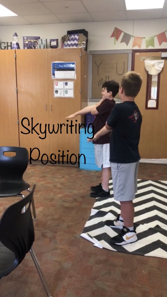 christemont's tweet image. We are learning new procedures that get us up and moving and makes our learning stick. #multisensoryteaching #BeckTrueBlue #WildatBeck @BeckElem