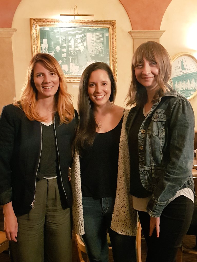 jettingaround's tweet photo. Great times hanging out at #JAcafe travel meetup in #Chicago with Kelly from @AnywhreApparel and Alana a.k.a. @CourseCharted! 🙌🏻 #JAchat https://t.co/CHiO9xUn3I