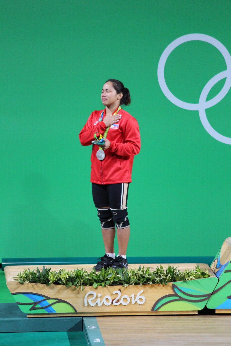 HidilynOly's tweet photo. My most unforgettable moment in life.

@Olympics 
#rio2016 
#SilverMedalist https://t.co/yZDR1nFGLv