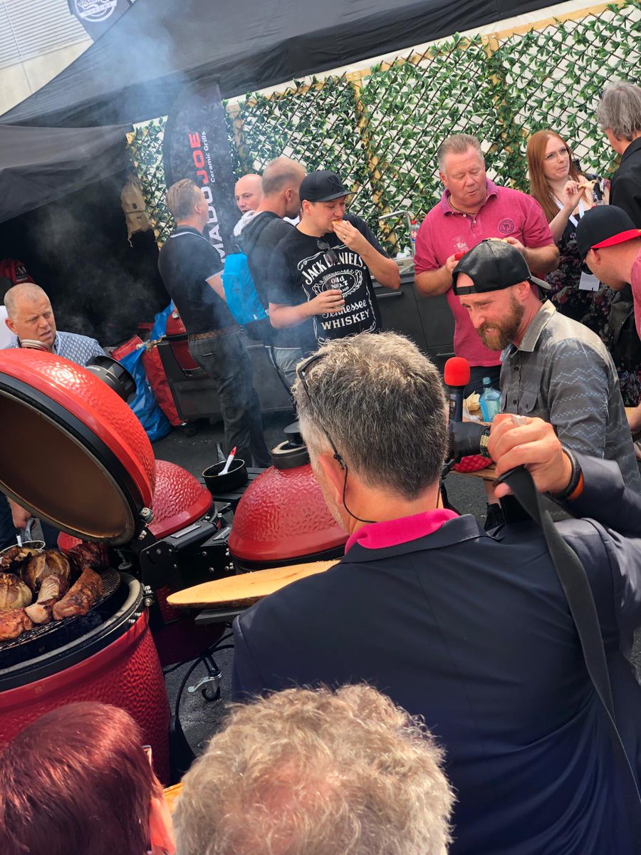 KamadoJoe's tweet photo. We had an incredible and exciting time at @spoga this year! Delicious food, live demonstrations, new product announcements -- it truly was on fire.🔥
https://t.co/UqFxGay21b
#fireitup #spoga #kamadojoe https://t.co/GME8oYYDYh