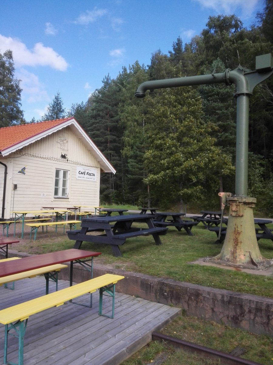 kristallnaach's tweet photo. https://t.co/DLy1XHdybv
...müssen wir noch testen ;-)
#FrykstaGamlaStation #Fryksta
😍 #Schweden 🇸🇪 #Fryken-See
#Elchenländle19 🇸🇪 #Värmland https://t.co/Nw7TqgDfJ0