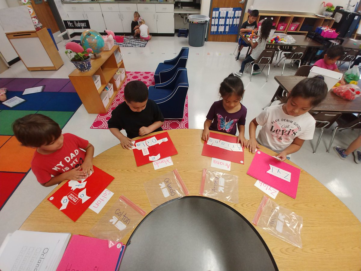MrsRodriguez1st's tweet photo. Small group work for @PatlanES Kinder students is going great!!! #namepuzzles #namework #namewriting #kinderfun #kindashians https://t.co/jyVyYcwO1n