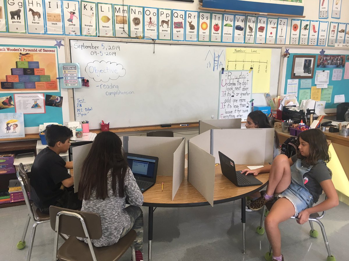 Check out students bringing your own device(BYOD) to class! Ready to Learn! @vanaldensocial #ps4lausd #digcit <a href="/ALausd/">AAdamsLAUSD</a> #vanaldenvoyagers