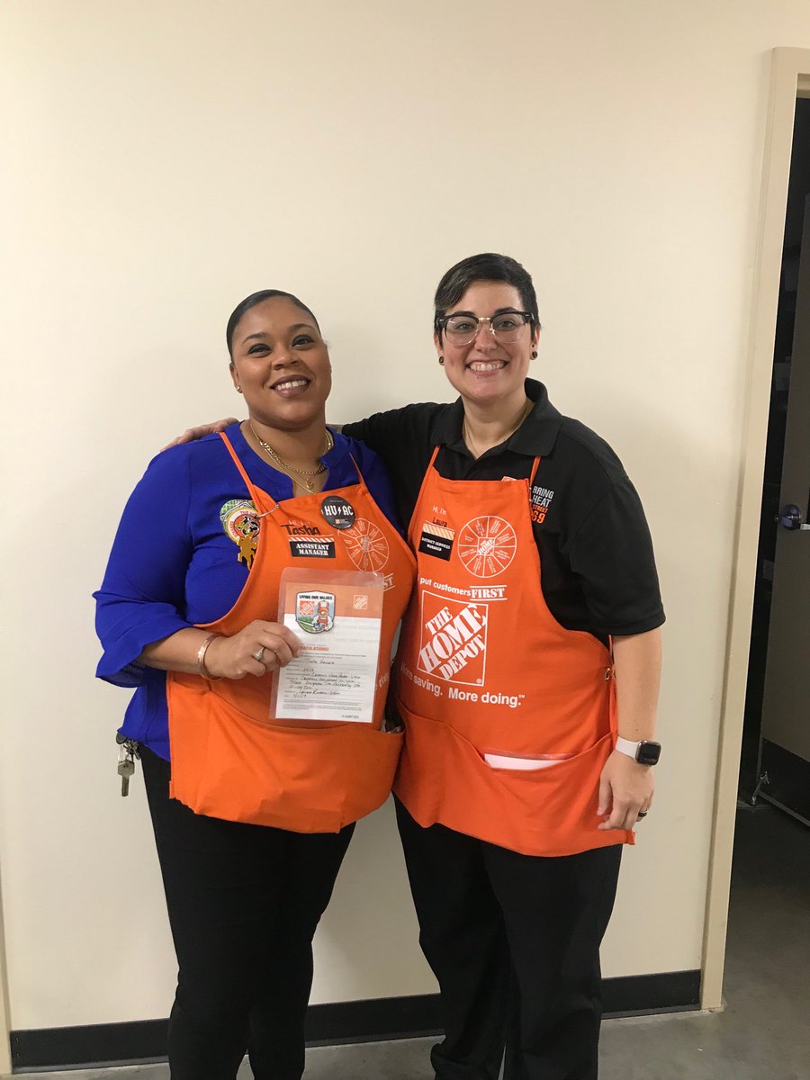 Sandra Allen (@trackingsandra) on Twitter photo Congratulations to Tasha for great engagement in our specialty business and thank you <a href="/laroldan32/">Laura Roldán🇲🇽</a> for spending time with my team today. <a href="/MichaelQHD/">Michael Quirrenbach</a> Congratulations to Tasha for great engagement in our specialty business and thank you <a href="/laroldan32/">Laura Roldán🇲🇽</a> for spending time with my team today. <a href="/MichaelQHD/">Michael Quirrenbach</a>