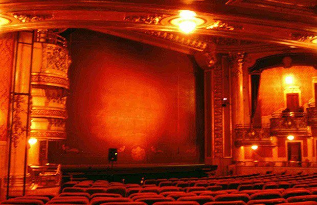 Joanna Murray-Smith on Australia Council's demotion of plays and playwrights: ow.ly/5iUg50vYs8S