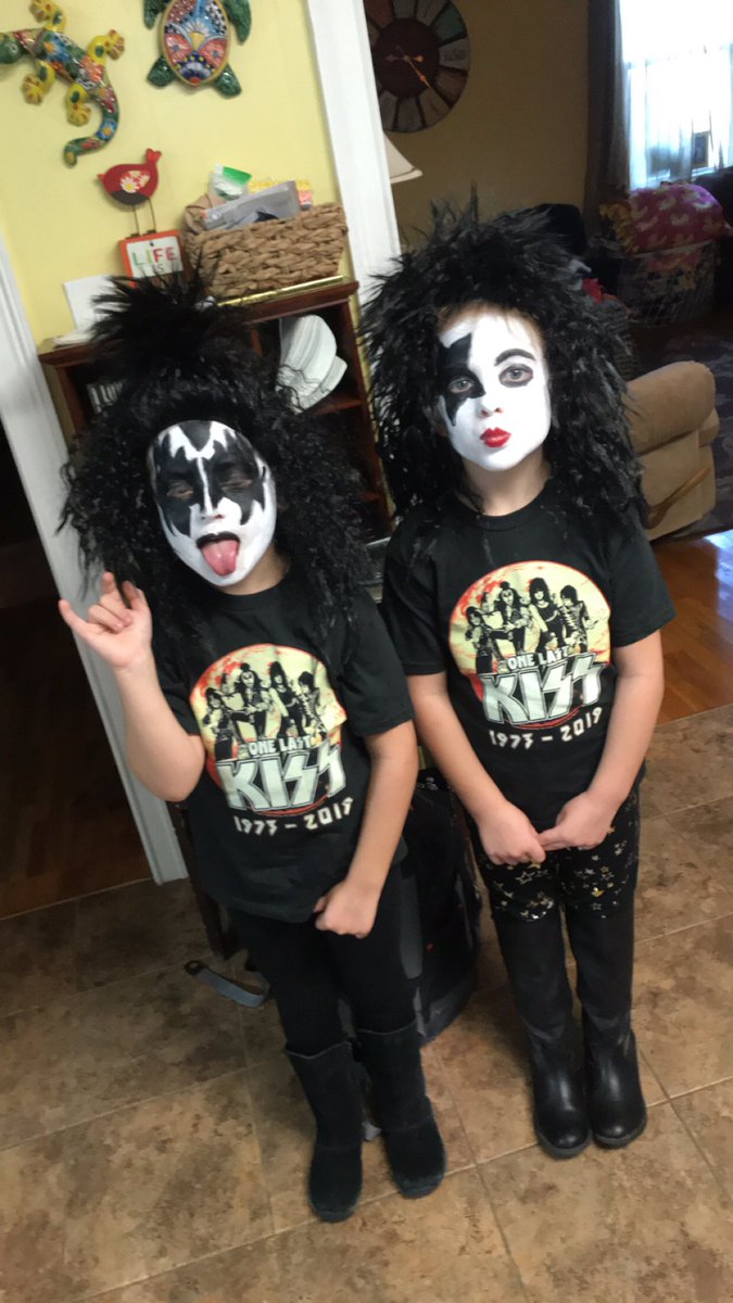 curlydock's tweet photo. So this is happening. Their first concert! 7yr bday present. You wanted the best!! You got the best!!! @kiss @arksoydoc https://t.co/0HhujiniqE
