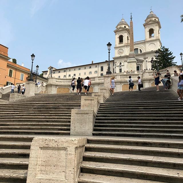 yoheinoguchi's tweet photo. 「ローマの出張」
#スペイン広場
#ローマ
#イタリア
#이탈리아
#로마
#스페인광장
#rome
#italy
#spainsquare https://t.co/EzJubstQ6P _nogbaby_ https://t.co/huTvd0GEPN