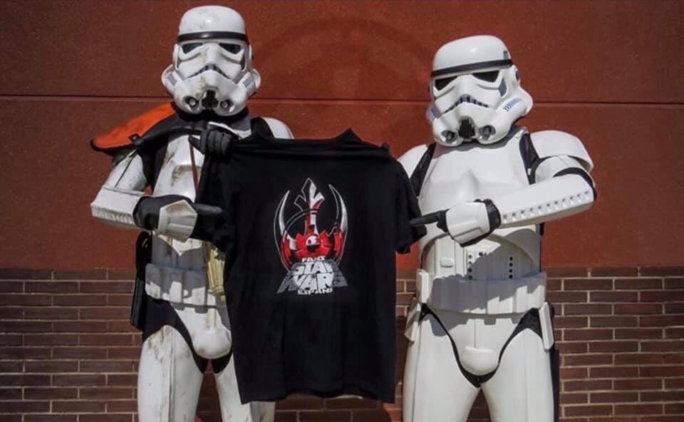 angelesgganyen's tweet photo. @HamillHimself We had a partner from our group Fans  Star Wars España @ivan26488 which we would love to send you our shirt, it would be an honor to give it to you https://t.co/fJXsiXwPUA