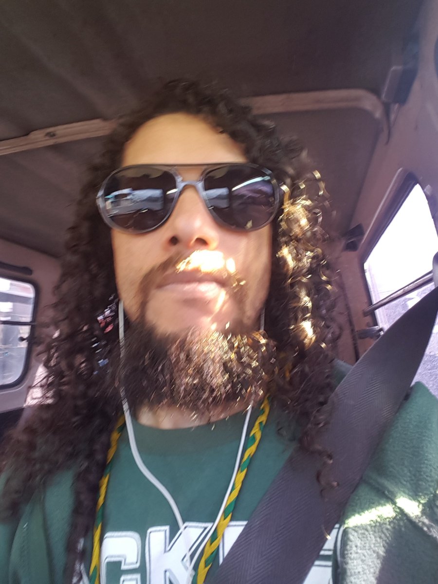 Libertatis_Sum's tweet photo. #PackersRollCall #GoPackGo #NFL100 #GameDay #FootballFinally https://t.co/7Zqffb4JWZ