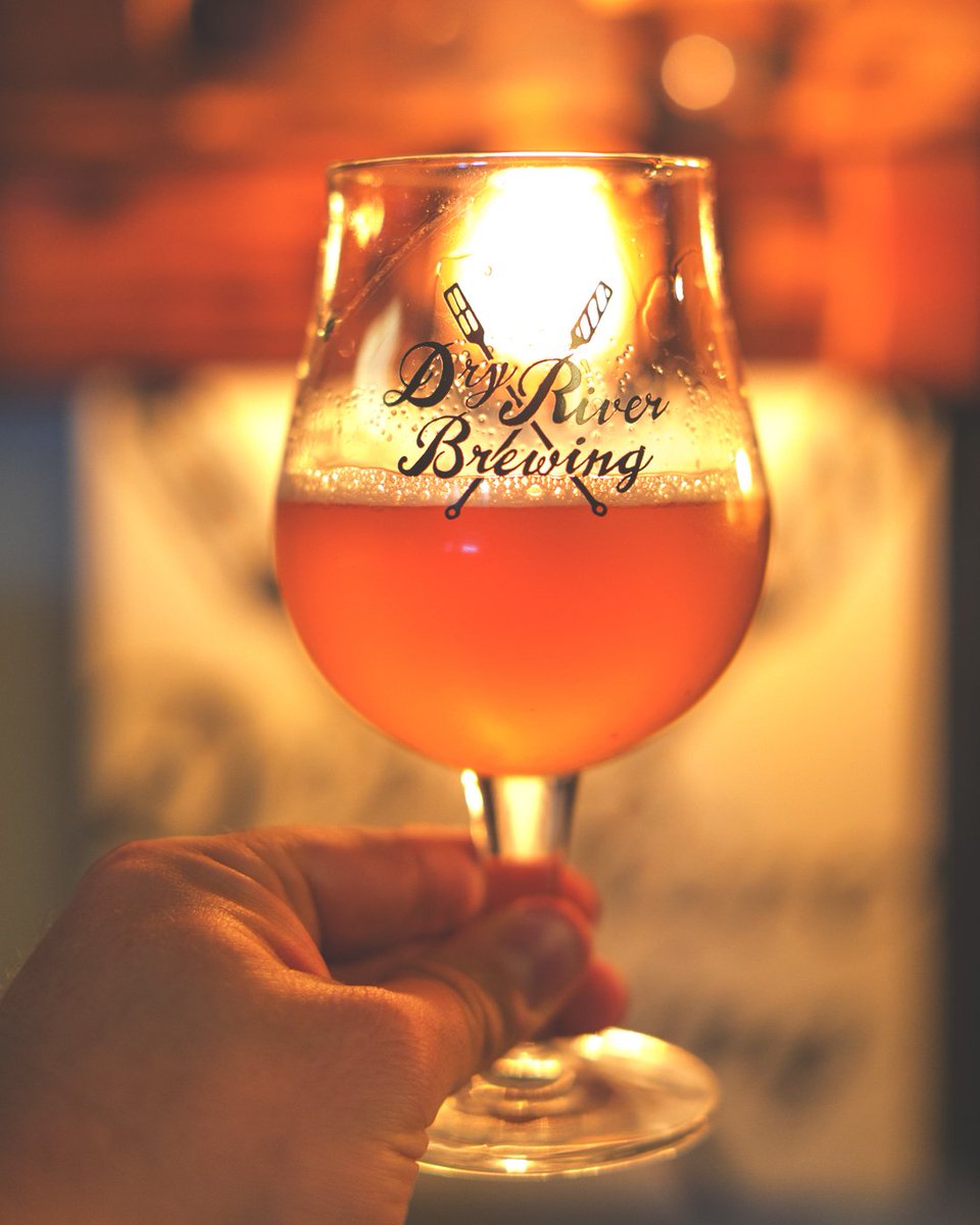 DryRiverBrewing's tweet photo. Cariรฑo bonito! New on tap in the tasting room: Coriรฑo, an Imperial #GoldenStout aged on Vanilla, cherries, Cacao, chicory and roasted Mate. One sip and you'll be "sweet" on this beer as much as we are!
#brewalert #weekend #LAweather #dtlabeer #dlabrewers #LAbrewers https://t.co/wuEzJOSF3c