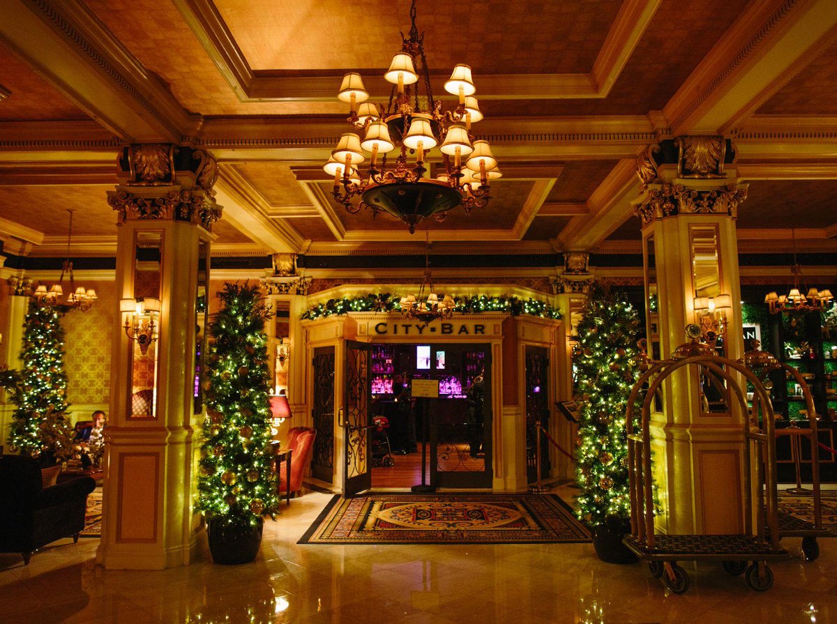 CityBarBoston's tweet photo. Believe it or not, it's time to start thinking about holiday parties! 🎄 Stay ahead of the game by reserving your date early. Contact: tmarshall@lenoxhotel.com for Back Bay inquiries. https://t.co/foaWRfczb7