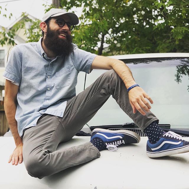 steadyriot's tweet photo. Just thinking about playing Music is Art and Alternative Buffalo’s Birthday Show this month with @marqueegrand 📸 @matt_lawniczak 
#musicisart #alternativebuffalo #marqueegrand #rockband #rockvan #cheesin #vansoldskool #vans https://t.co/ucPaIanMU3 https://t.co/qGF3iQOIAf