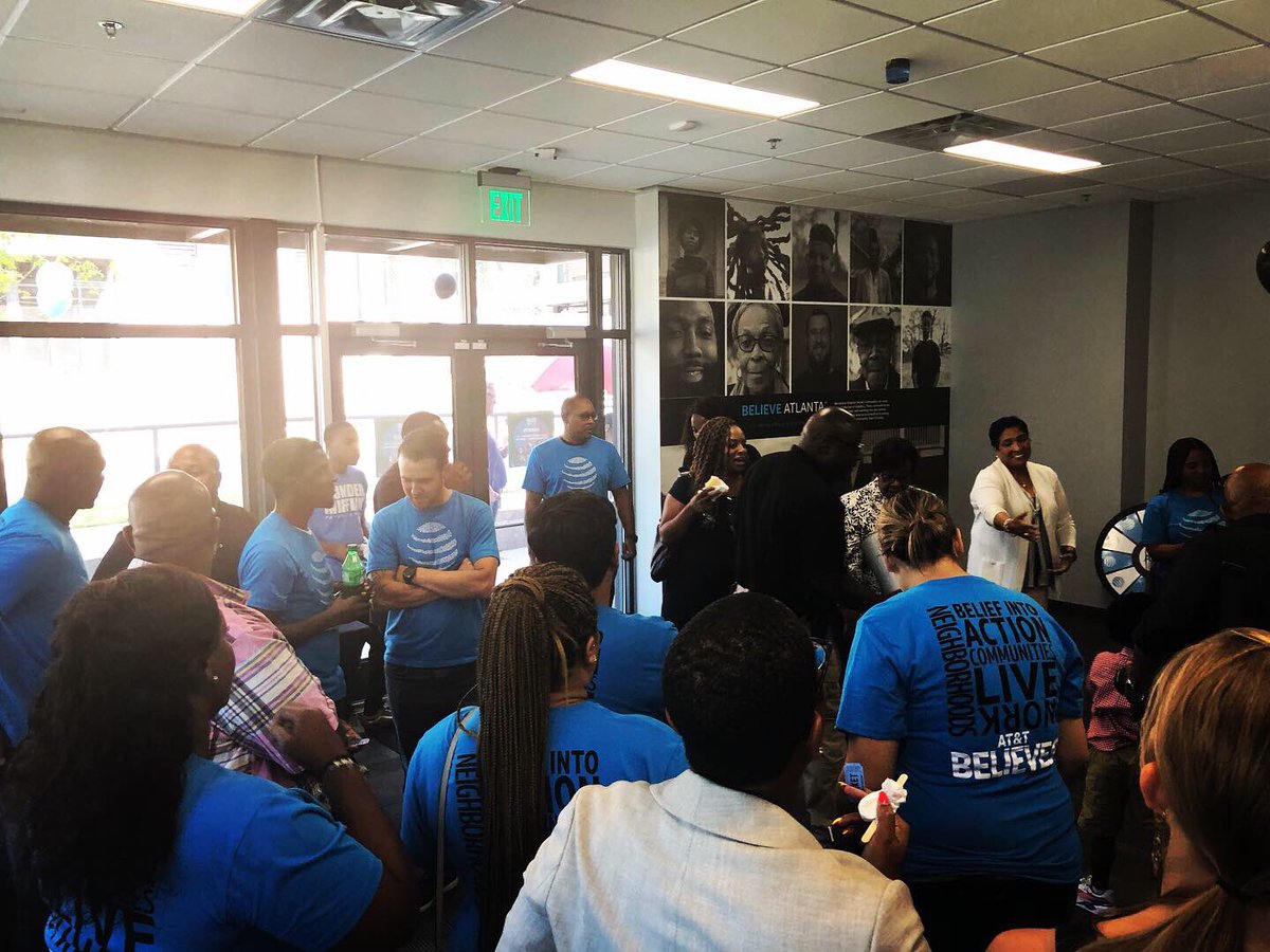 gsc_unitedforce's tweet photo. We Believe! ATLANTA!! What a wonderful sight seeing our AT&amp;T family and community come together to celebrate AT&amp;T Believes Day! #ATTBelieves #GSCBelieves #GSCUnitedForce https://t.co/NGFmljXYZX