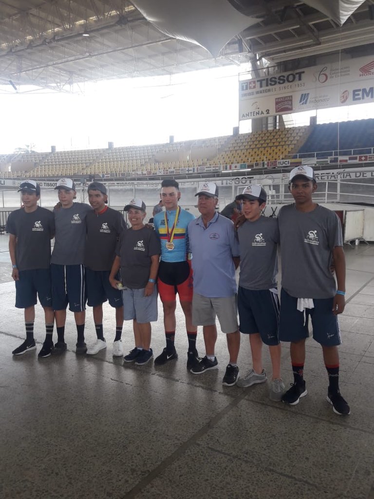 ClubCiclisticNG's tweet photo. ¡Estamos felices!

Ganamos la medalla de oro en velocidad, en los campeonatos Nacionales interclubes de Pista y Ruta.

¡Felicitaciones Juan Pablo Ortega! 
🥇 https://t.co/LkuSoVLvdR