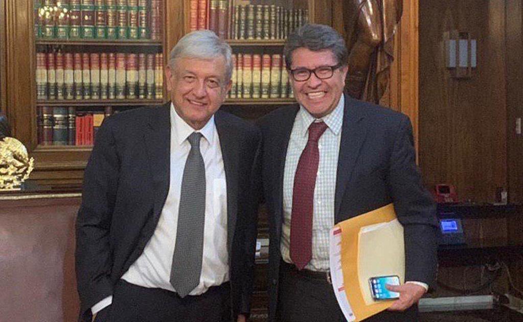 Hoy me reuní en Palacio Nacional con el presidente de la República, Andrés Manuel <a href="/lopezobrador_/">Andrés Manuel</a>, para revisar la agenda legislativa, en una auténtica división de poderes.
Confirmo: será el mandatario más escrupuloso en observar la ley y el Estado de derecho.