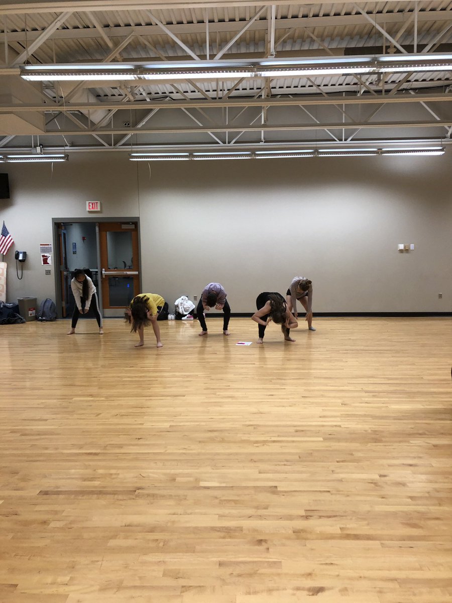 MsKienberger's tweet photo. FHS’s first dance class!!! These kids are amazing. I can’t wait to see what we create this trimester. #ndeo #danceeducation #FHSdance #dancemn https://t.co/NXUTHVFjJJ