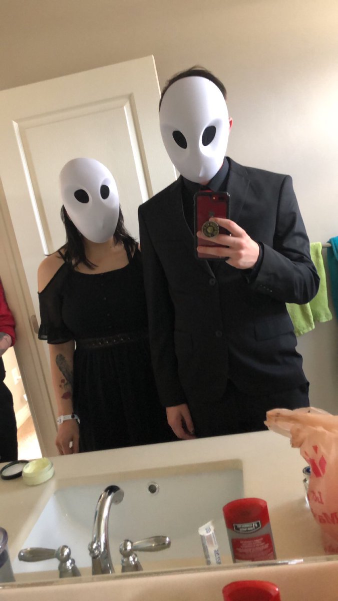 xxgodhand's tweet photo. Batman, the Court of Owls has sentenced you to die.
@fanxsaltlake
#slc #FanX #slccomiccon #slccc https://t.co/UaAp5RvkMg