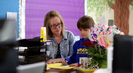 EducationMN's tweet photo. The teacher shortage is most keenly felt in rural districts in Wisconsin -- where union busting has sent educators fleeing to Minnesota https://t.co/3e0s2Ra8u5 #mnleg #chooseunion #powerofwemn https://t.co/4EgW3OB6yO