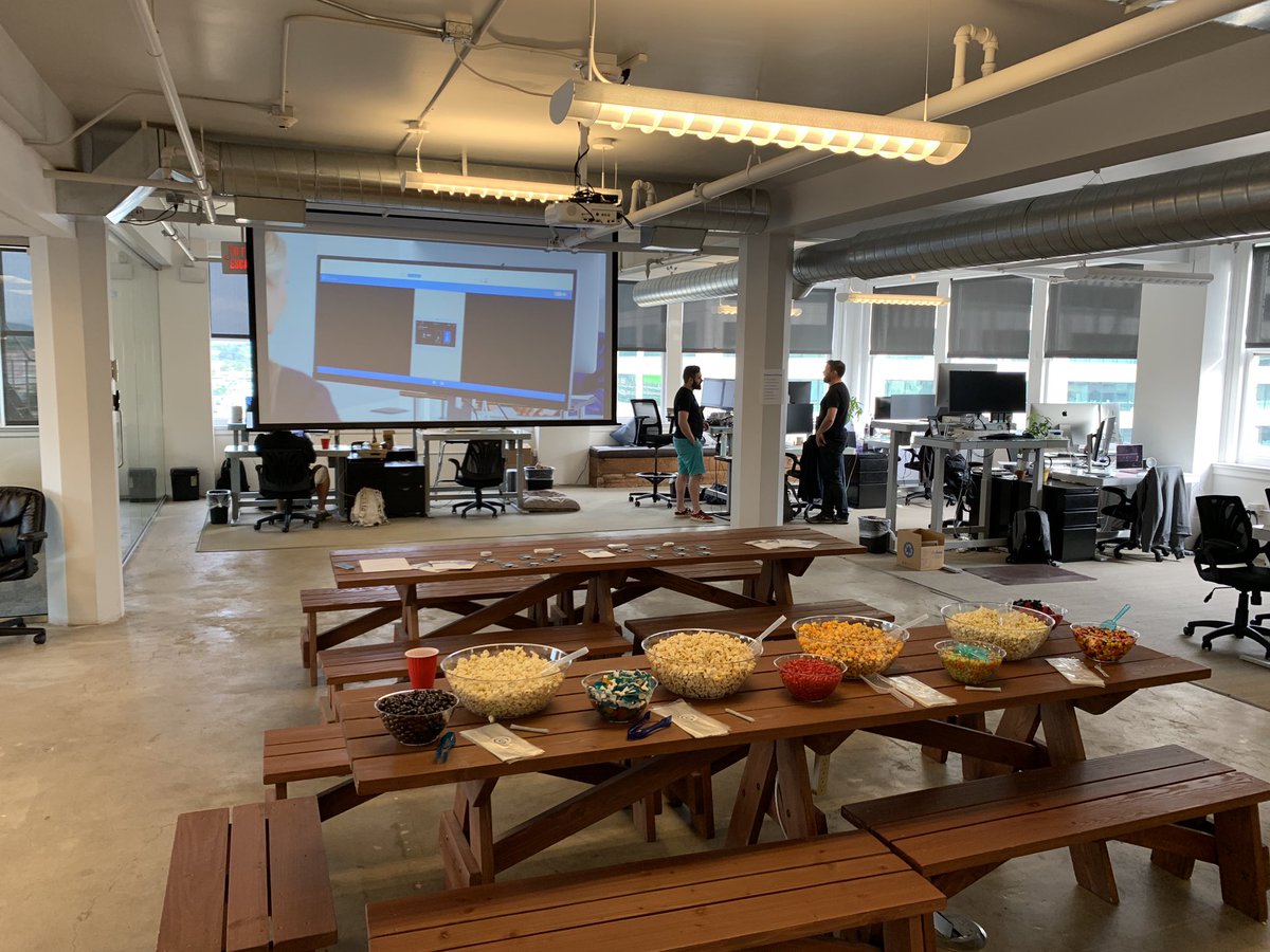 tyfrack's tweet image. Who&apos;s ready for #PDXTechCrawl!  @streem_pro is! Make sure to come stop by check out what we are up to and grab some grub. We are hiring! #pdxstartup