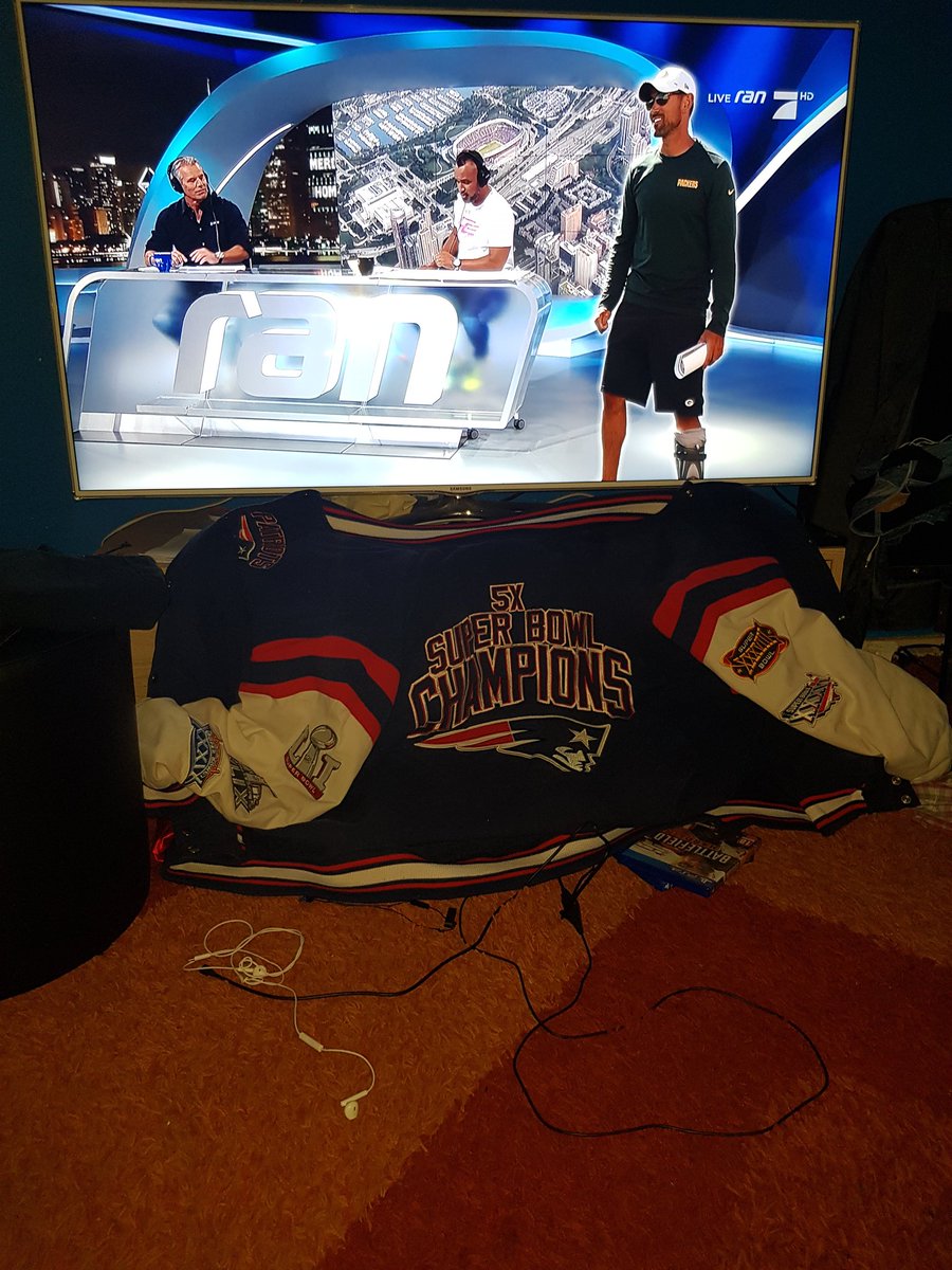 yannickStr93's tweet photo. #ranNFLsuechtig  @Icke41  Ready für das Spiel. Liebe Grüsse von einem Patriots fan aus der Schweiz. https://t.co/FDFidx6OHm