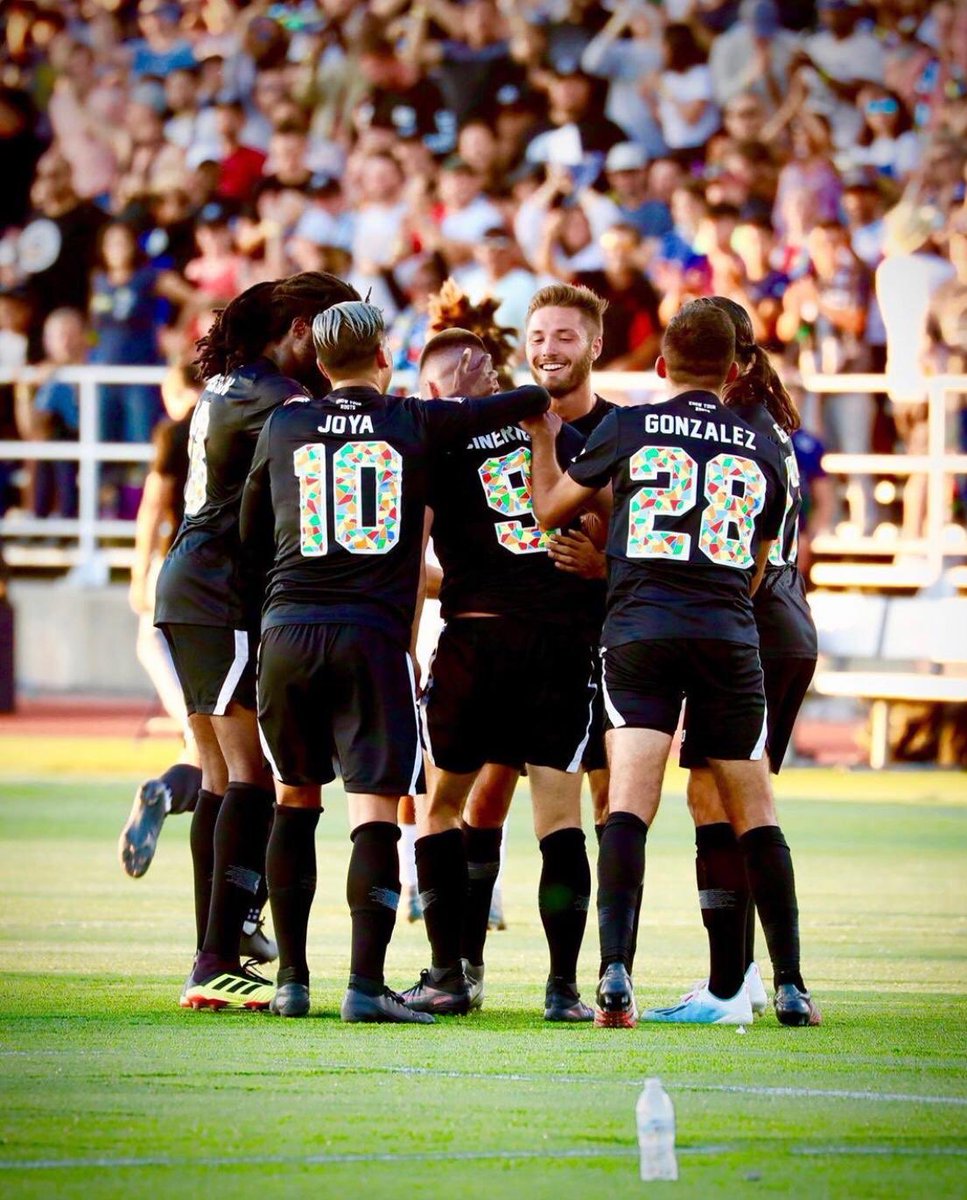 ericgo28's tweet photo. Oakland, you are something else ⚽️
#oaklandfirst #knowyourroots https://t.co/cQOXHVIwc6